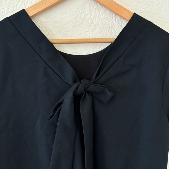 Banana Republic knot dressy blouse size Medium petite MP - Picture 5 of 9